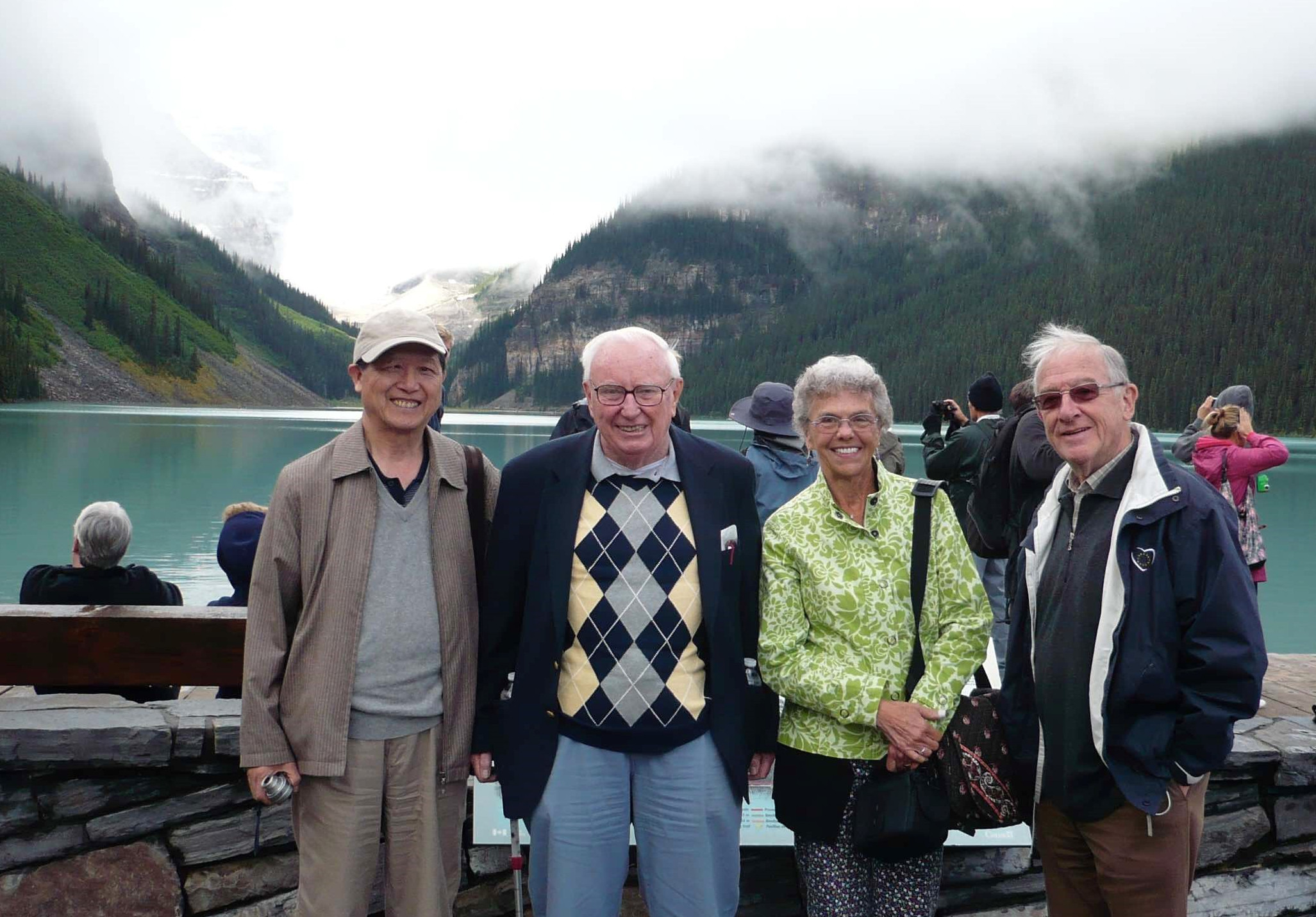 Norman E. Holden and his wife Gail in Banff (Canada) during the 2011 CIAAW meeting, along with CIAAW members Tiping Ding (left) and Paul De Bievre (right).